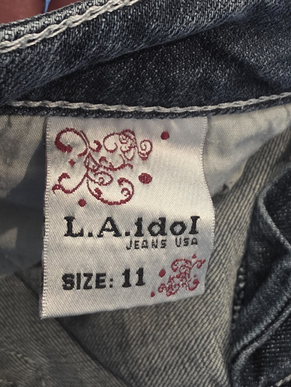 LA IDOL Embroidered Pocket Capri Sz 11 - Picture 4 of 4